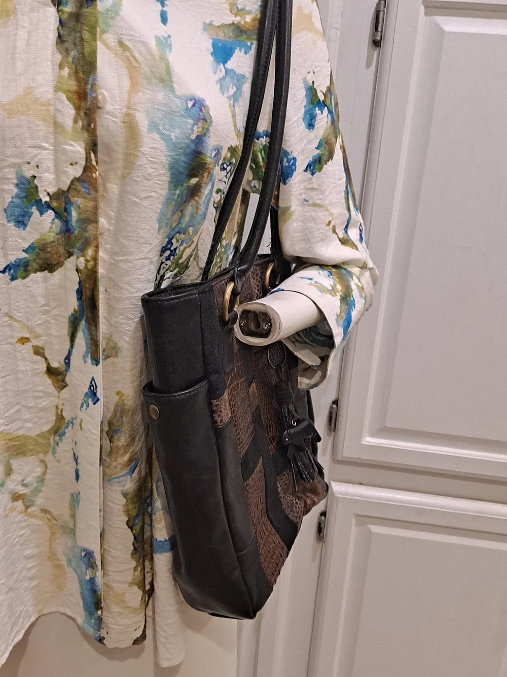 Bueno Collection Vintage Patchwork Mixed Leather Shoulder Bag Brown Black Animal